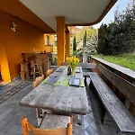 Beautiful With Garden Lägenhet *