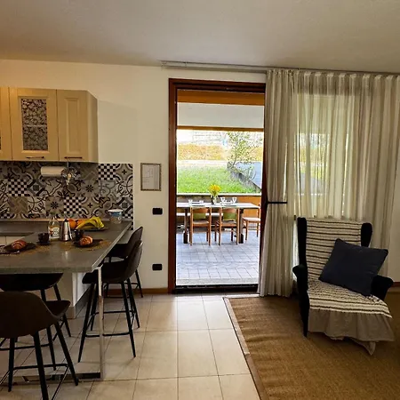 Beautiful With Garden Apartamento Como
